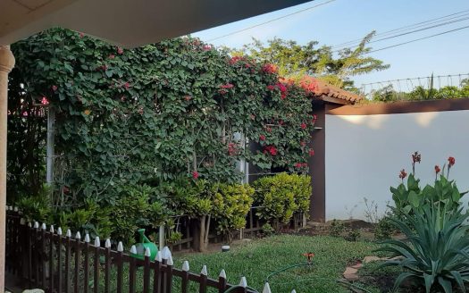 CASA EN VENTA EN TICUANTEPE